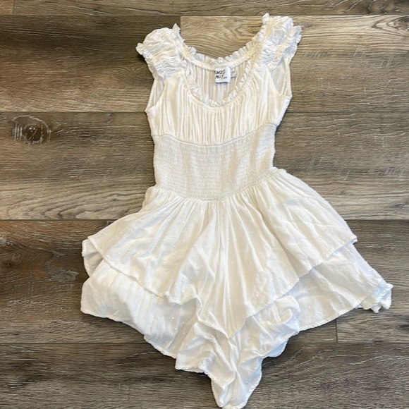 Princess Polly Pants - Princess Polly white jumper EUC size 4